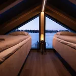 Arctic & Igloos Herberg 3*