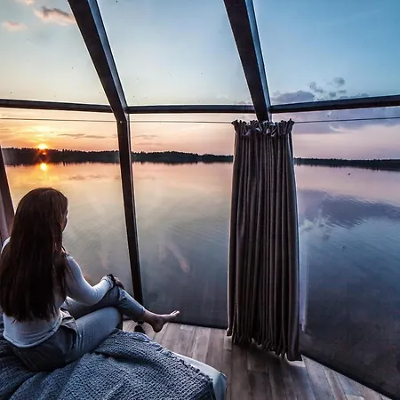 여관 Arctic & Igloos 라누아