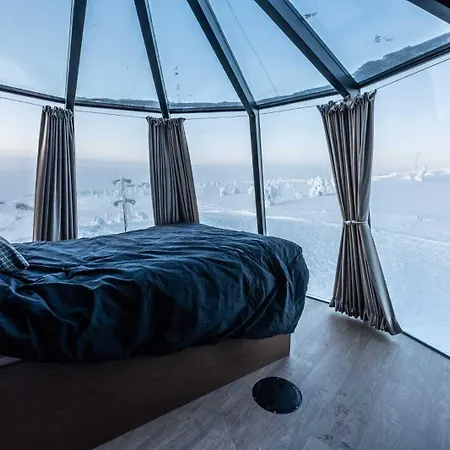 Arctic & Igloos 3* ראנואה