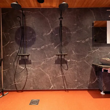 Arctic & Igloos 3* Ranua