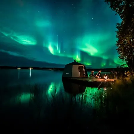 Arctic & Igloos 3* ראנואה