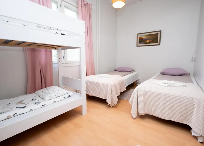 Arctic & Igloos Estalagem 3*